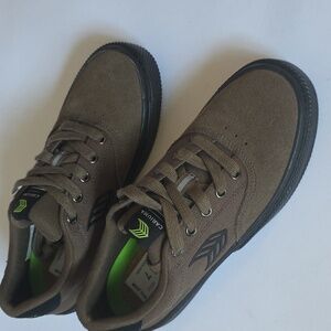 NWT Men's CARIUMA NAIOCA SHOES Khaki/Black Ivory. Various Sizes